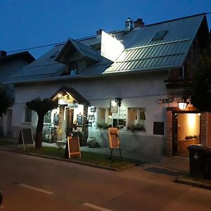 Hostel Piero